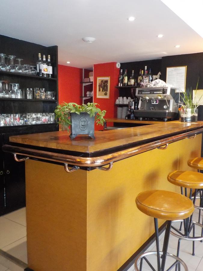 Hotel De Bretagne Dol Centre Ville - Hotel Et Restaurant Dol-de-Bretagne Kültér fotó