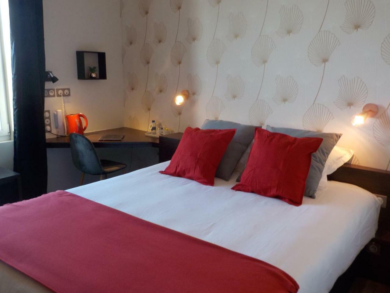 Hotel De Bretagne Dol Centre Ville - Hotel Et Restaurant Dol-de-Bretagne Kültér fotó